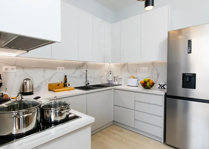 Apartment #avant_garde #beach 2',downtown 5'